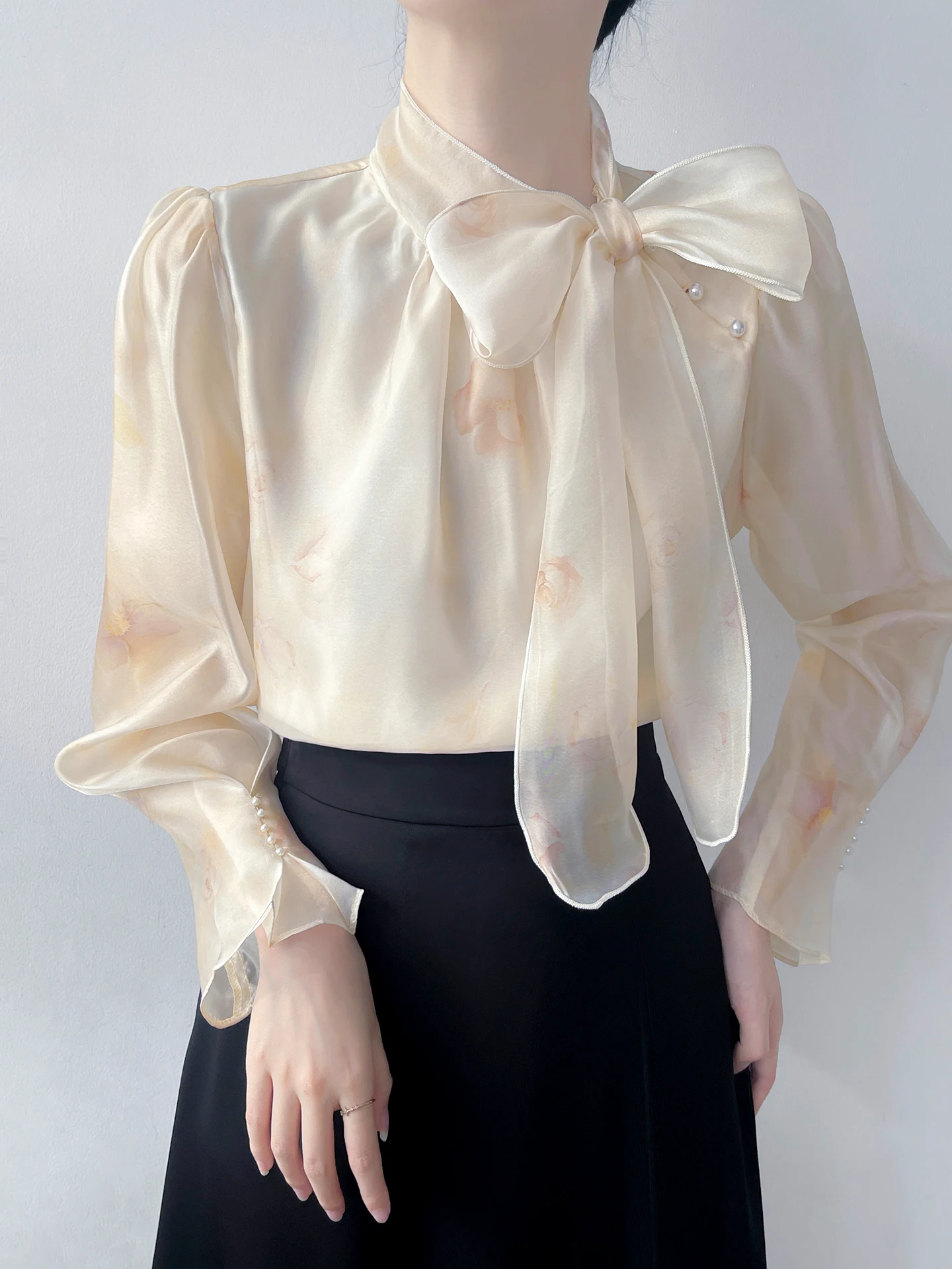 

Элегантная женская блузка из шифона с длинным рукавом и принтом, с завязками и бисерным декором, уникальный дизайн, корейская мода, свободный крой, полиэстер