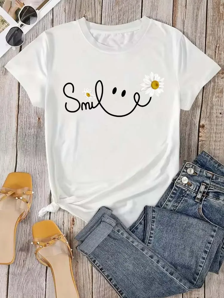 Beautiful Daisy Smile Letter Printed Tee Harajuku Fashion Black T Shirt Shirt Casual O-neck Female Tops Tee Kawaii Street Style