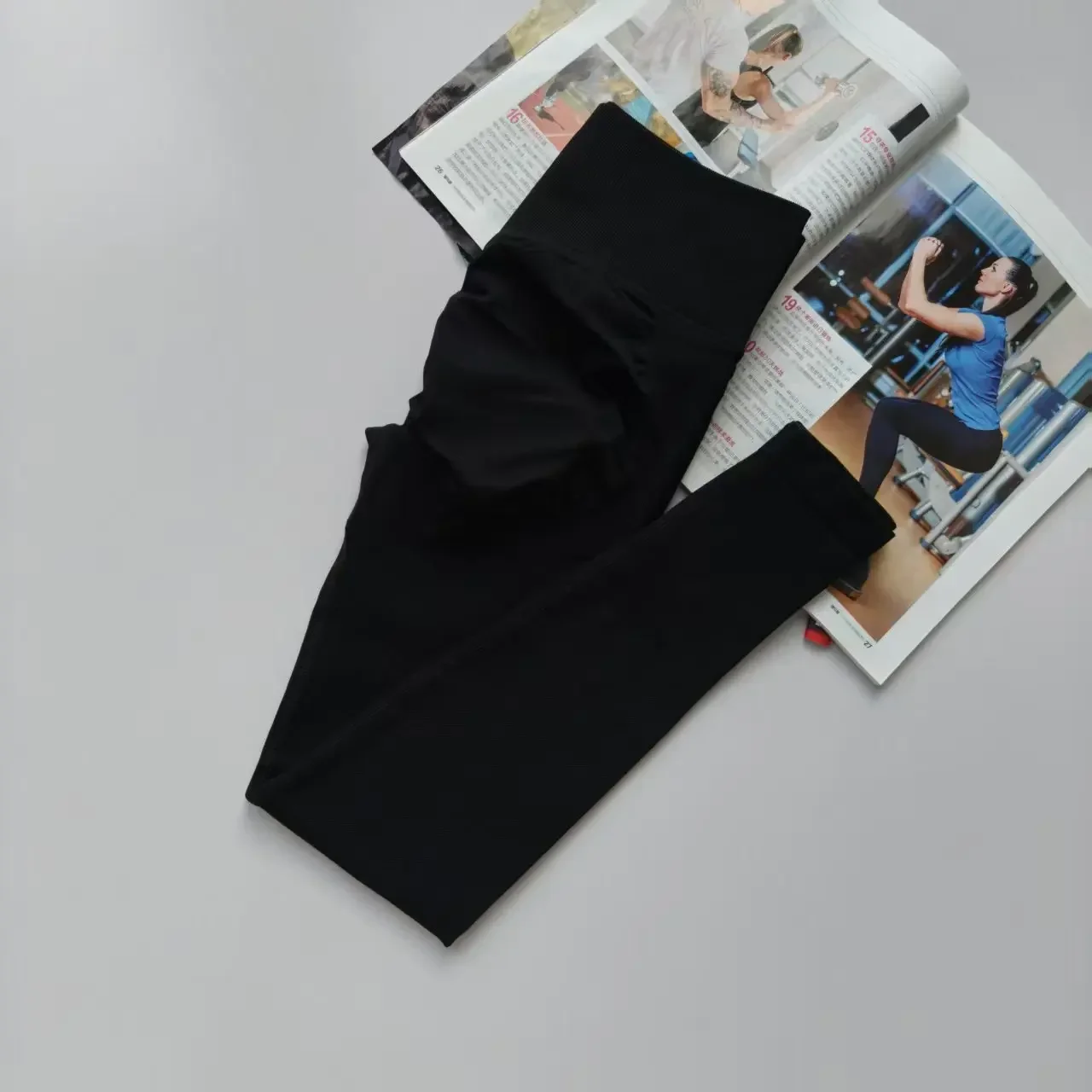 Seamless Wear Tight Gym High Waist Leggings Belly Lifting Hip Pants Yoga Slimming Leggings Peach Hip Pants High Elasticity Wear