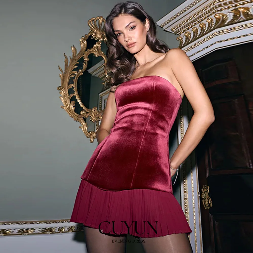 

CUYUN Velvet Burgundy Women Mini Prom Dresses Strapless Pleated Short Party Gown Customized Sexy Night Club Dresses 2025