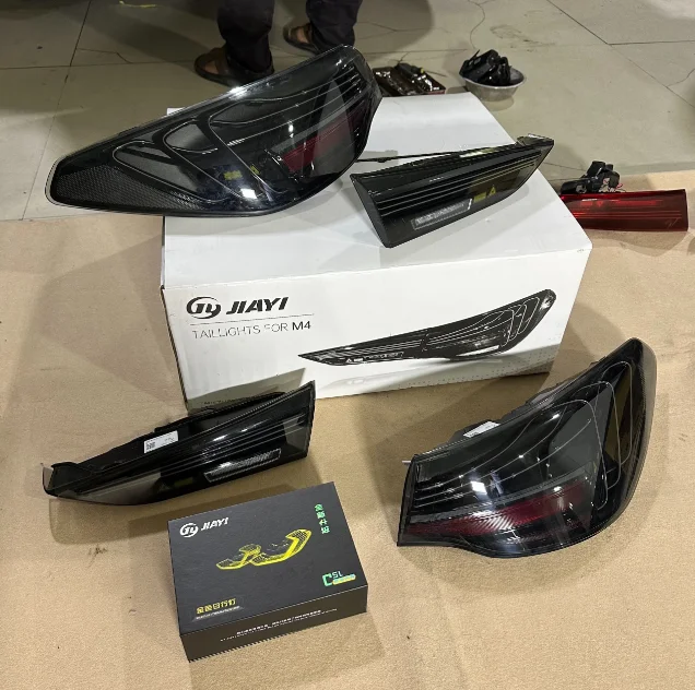 Suitable for BMW New 4 Series True Laser Taillights G22 G23 G82 M4 425i 430 CSL Line I4 Laser Taillights Golden Eye Headlights