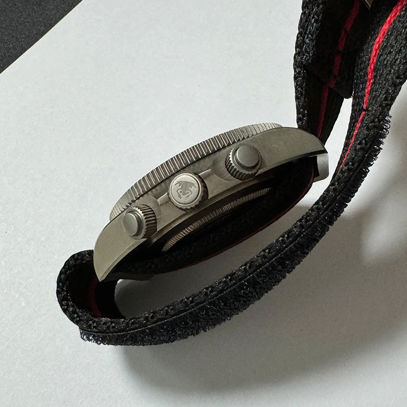 タクティカルフロッグ FXD2 チタンダイビングウォッチ男性用 20ATM クロノグラフ VS75B ソーラークォーツムーブメント時計 BGW9 超発光