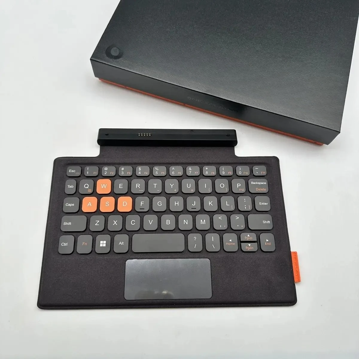 

Original X1 Magnetic Keyboard For X1 10.95" 8.8" X1 mini AMD 8840U /155H Keyboard Accessories Genuine Guarantee