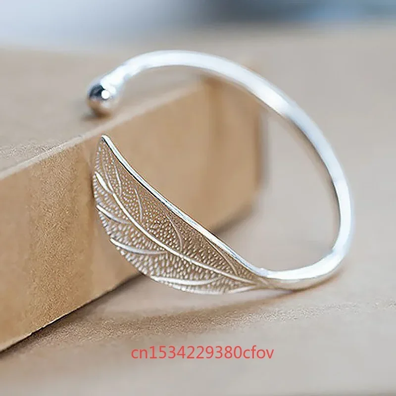 Fashion New S925 Silvering Personality Leaf Bracelet Jewelry High Profile Personalized Simple Lucky Gift for Girl