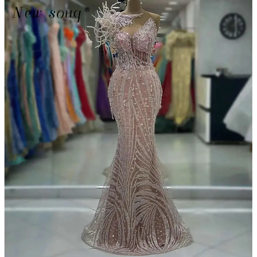 

Long Pink Mermaid Evening Dresses with Crystals Pearls Beaded Customized Arabic Formal Wedding Party Gowns for Women Elegant