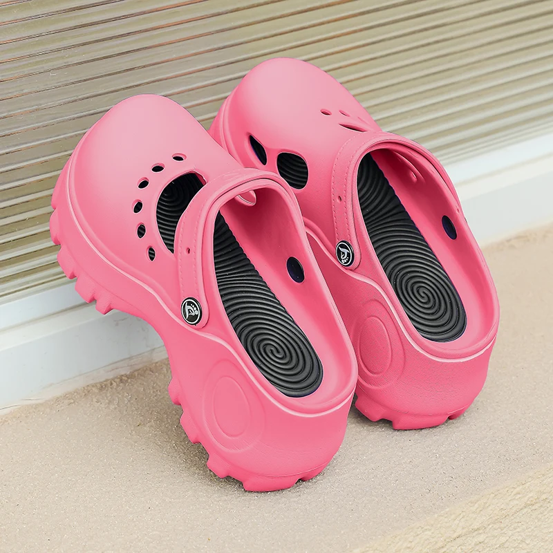 2023New Women Casual Clogs Summer Slip On Breathable Beach Sandals Valentine Fashion Slippers Ladies High Heel  Shoes For Unisex