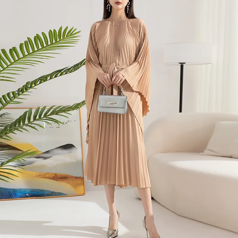 

Women Batwing Sleeve Dresses Miyake Pleated Fashion Design Solid High Strecth Slash neck LOOSE Large Size Mid-Calf Dress Tide