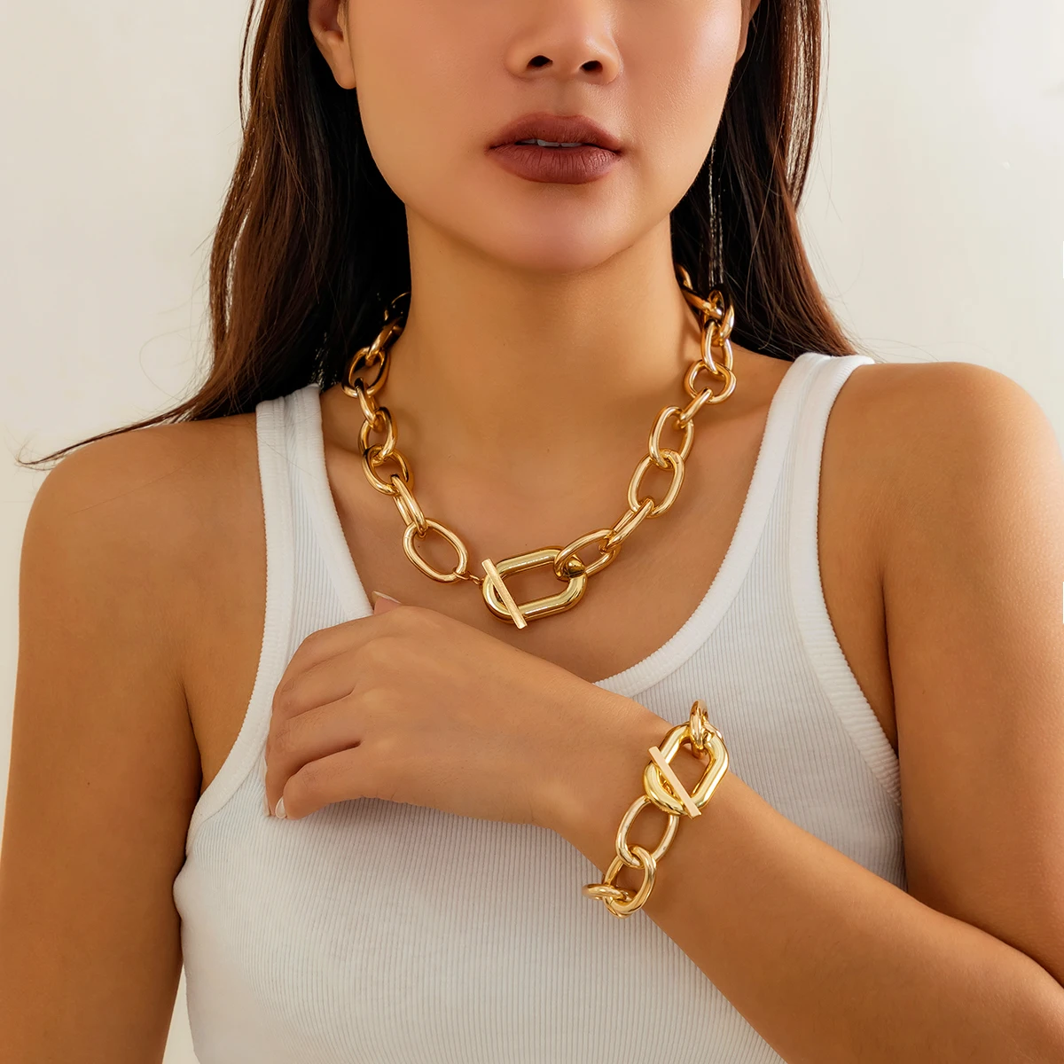 Thumbnail 3 - #3 Latest Chunky Chain Necklaces Offers