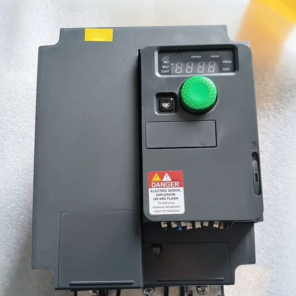3-Phase Compact Vector VFD Inverter ATV320U30N4C ATV320U40N4C Variable Frequency Drive in Stock