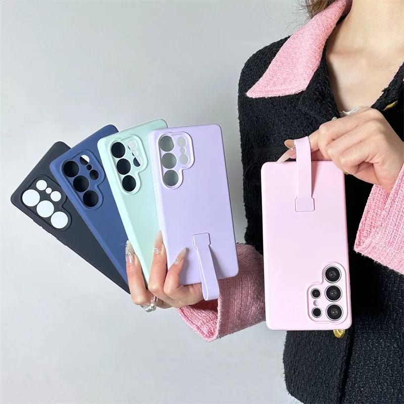 

Square Liquid Silicone With Hand Strap Case For Samsung Galaxy S23 S24 S25 Ultra Plus Camera Protect Soft Candy Shockproof Cover