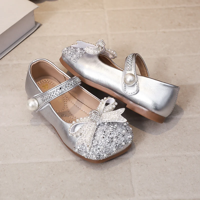 Toddler Girls Sparkly Sequins Leather Shoes with Cute Bow 2026 New Summer Kids Mary Jane Flats Soft Sole Classic Princess Party