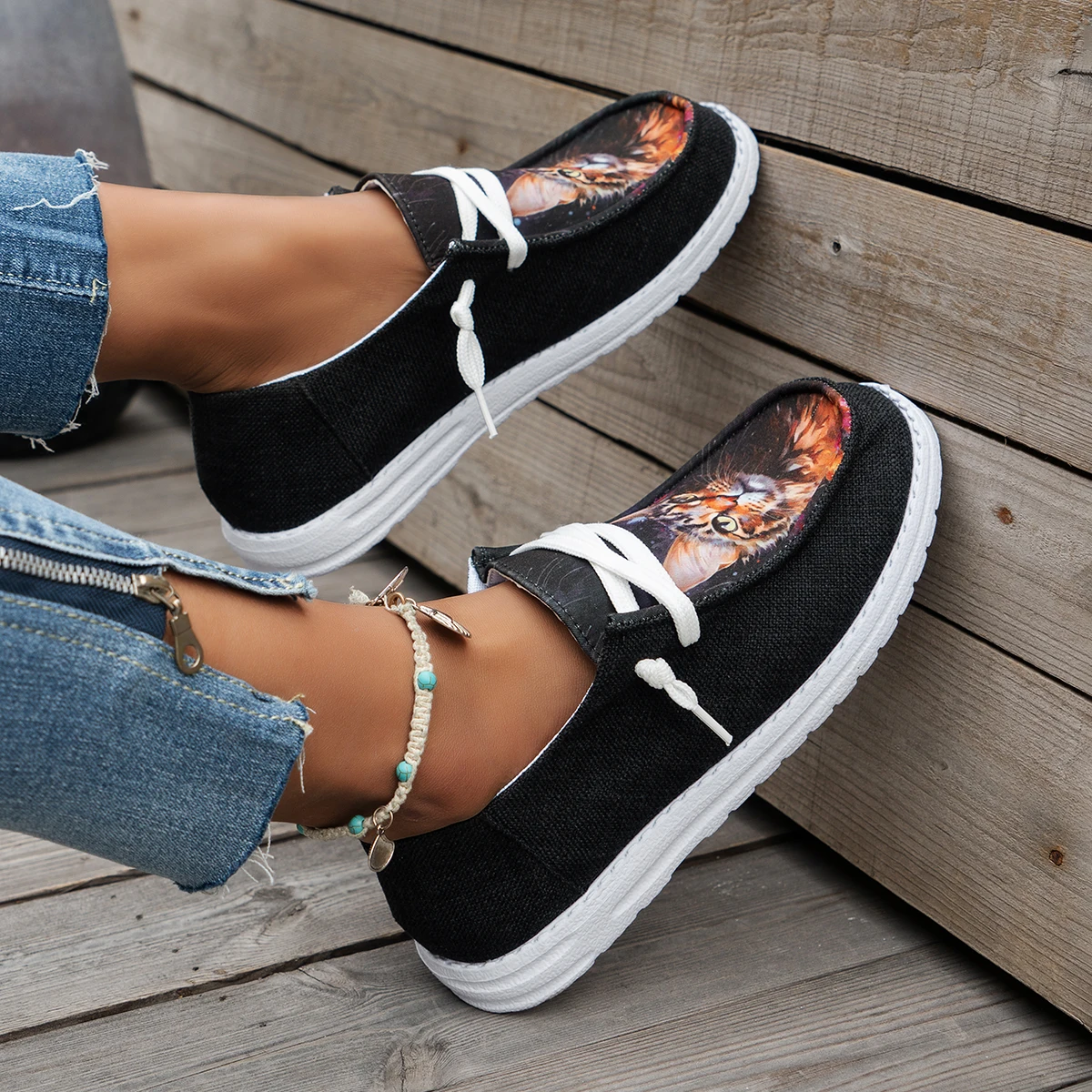 

Новые модные легкие повседневные кроссовки большого размера с круглым носком, весенне-осенние пикантные удобные нескользящие прогулочные туфли для женщин