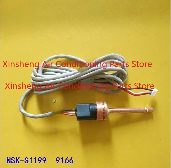 

Brand new, suitable for Daikin, air conditioner, imported Lugong high and low pressure sensor NSK-S1199 9166