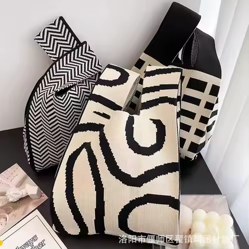 Women'S Knot Wrist Bag Handmade Knitted Bag Portable Mini Striped Tote Bucket Phone Bags Large Capacity Autumn Winter Handbags - Image 2