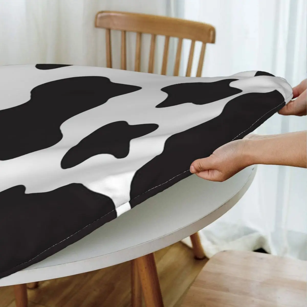Cow Animal Print Cowboy Country Ranch Waterproof Round Tablecloth Oilproof Table Cloth for Kitchen Events Dining Table Cover