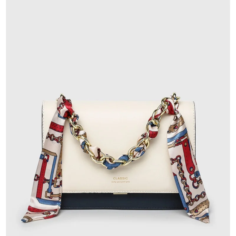 

Women's Classic Chain Strap Crossbody Small Square Handbag with Contrast Color