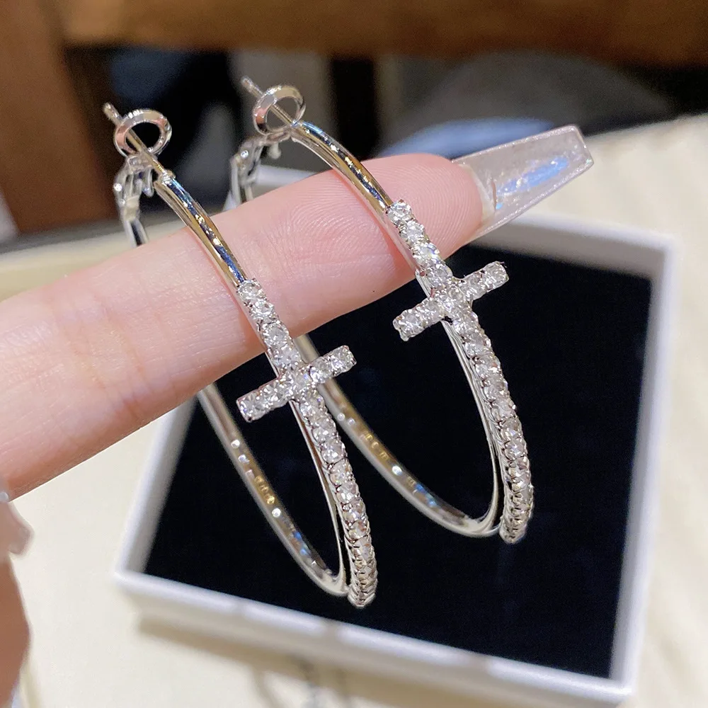 

S925 Sterling Silver NeedleTrendy Sweet Cool Oversized Hoop Earrings Luxury Sensation Niche Diamond Embedded Cross Ear Jewelry