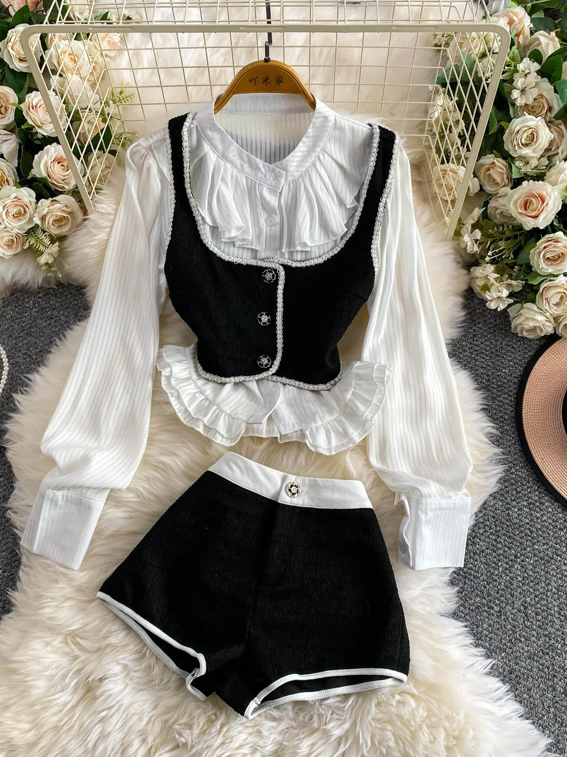 Unique Not Matched Shirt And Shorts Set High Waist Slim Fit Summer Workwear Floral  Striped Shirt And Tweed Shorts Ensemble