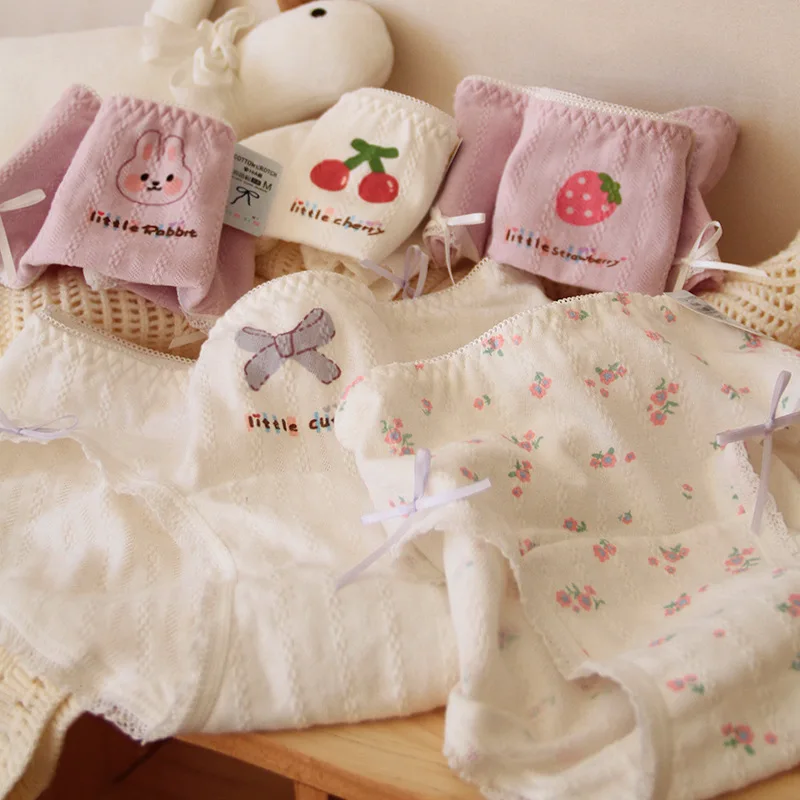 

SP&CITY Cartoon Flower Printed Cute Women's Underwear Low Waist Lace Sweet Rabbit Cotton Panties Student Breathable Soft Briefs