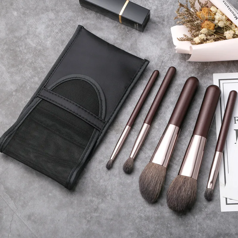 Wool Makeup Brush Portable Mini Powder Brush Repairing Brush eye shadow Brush Full Set of Makeup Tools Makeup Set Brush