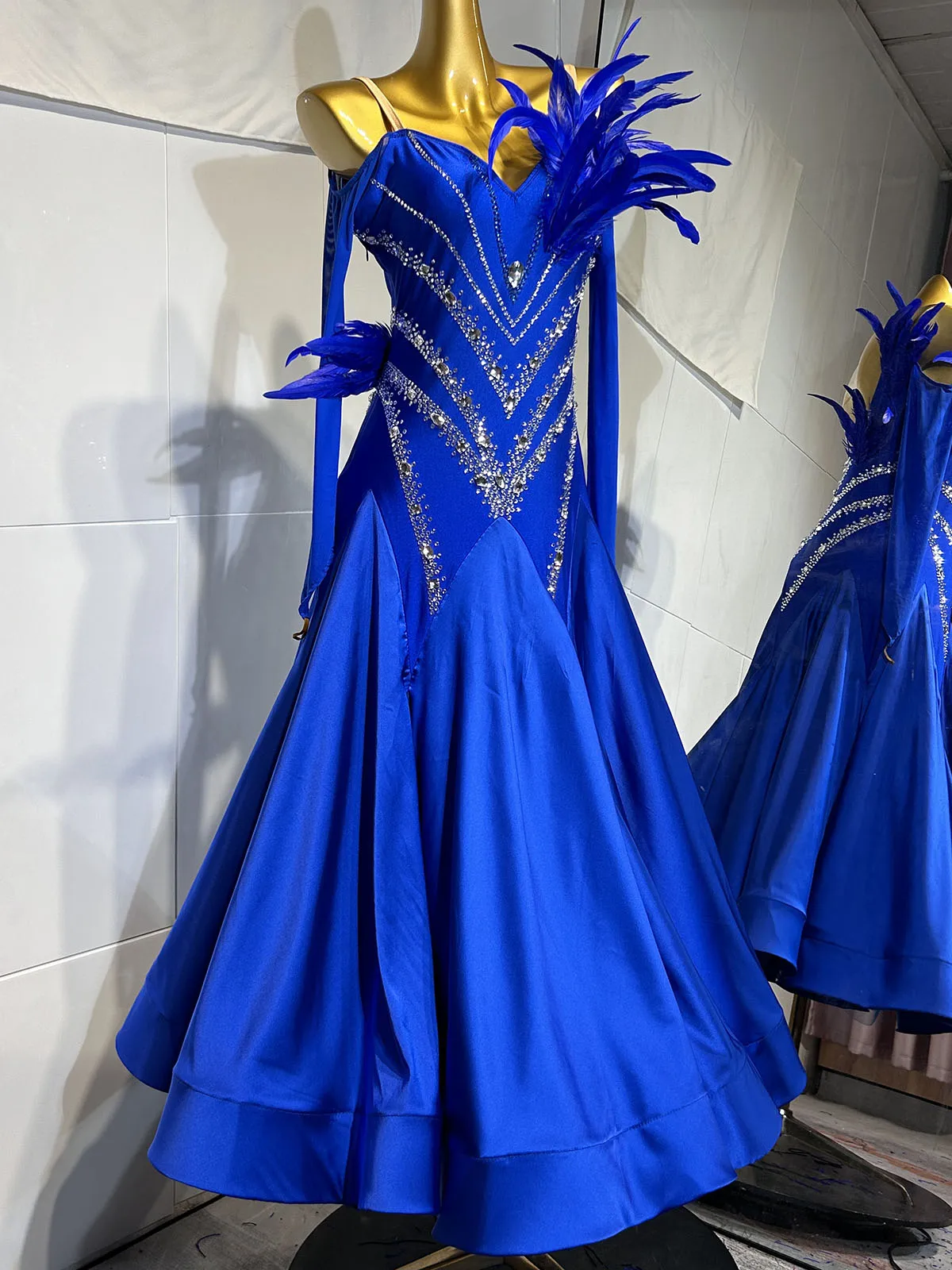 Tailor-Made Modern … - image