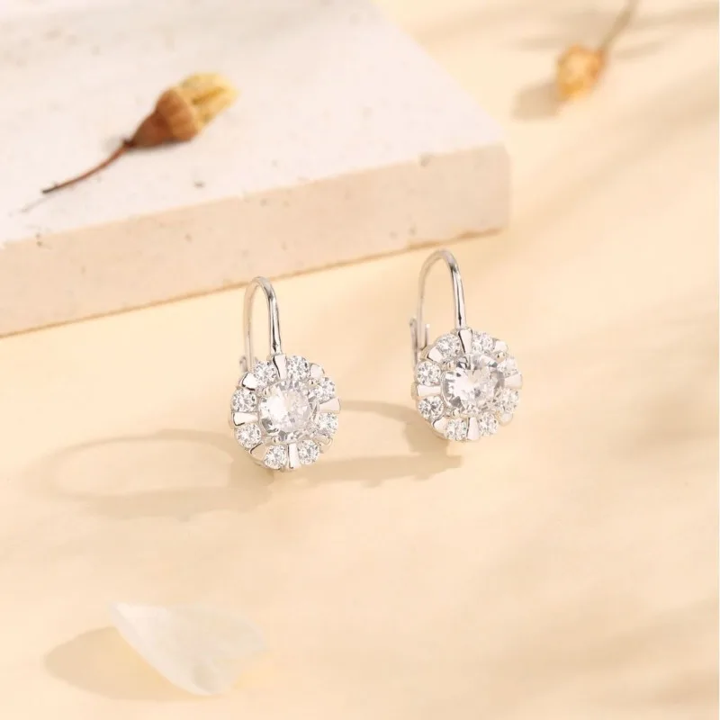 

Ins простые ювелирные изделия в стиле ретро, женские стерлингового серебра S925, трендовые лепестки циркона, креативные аксессуары