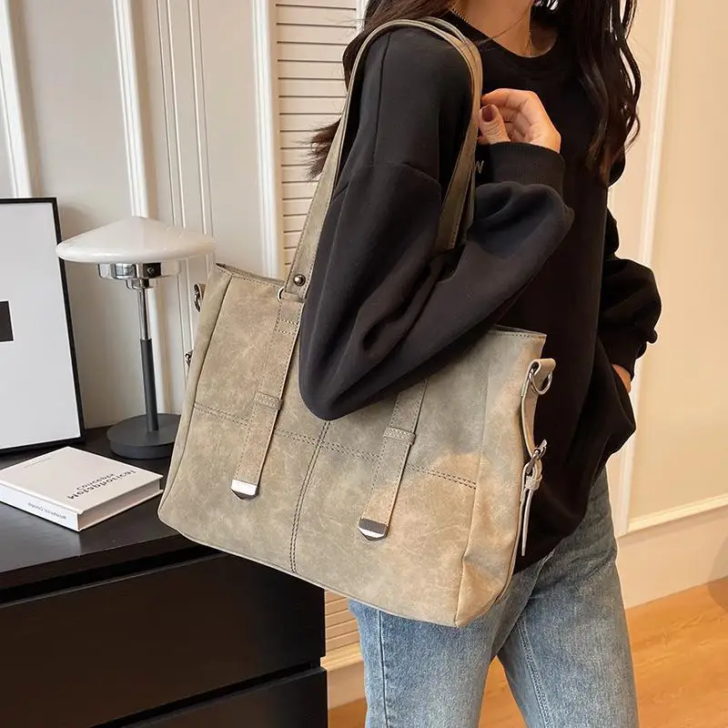 Large Capacity Bag  New Commuter Handbag Women Casual States Personality Single Shoulder Oblique Span Dual-purpose Tote Bag