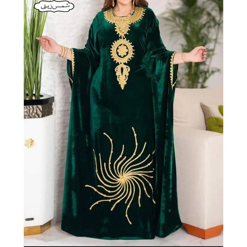 

Green Dubai Morocco Kaftans Farasha Abaya Dresses Fancy Long Velvet Dresses with European and American Fashion Trends