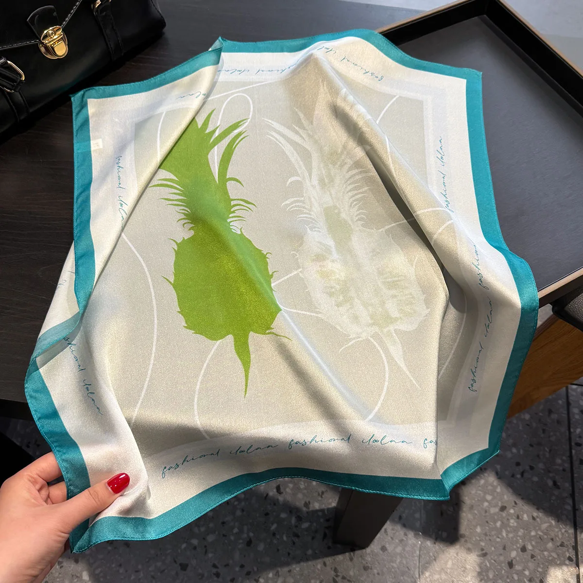 

Luxury Brand 100% Natural Silk Scarf Women Design Small Square Shawl Hair Ribbon Headband Fashion Neckerchief Bandana