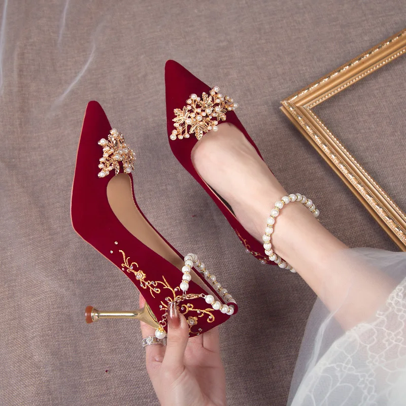 

Women Red High Heel Shoes Elegant Fashion Designer Pointed Tip Fine High Heels Women Water Diamond Banquet Wedding Shoes Tacones