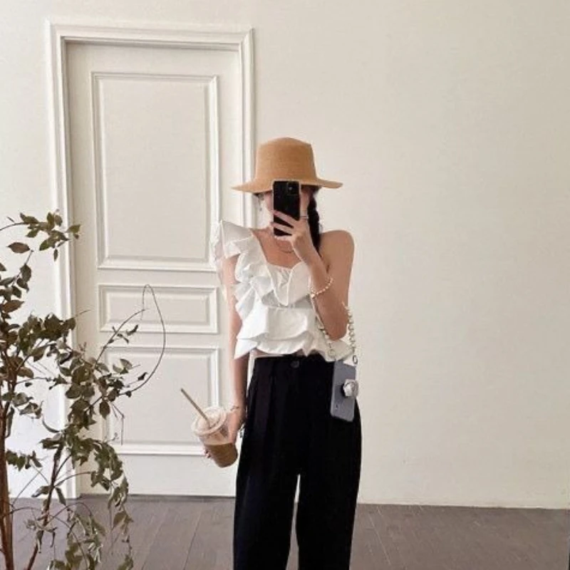 2026 Summer Fashion New Women's Elegant Design Feel Loose Top Slant Shoulder Irregular Sweet Ruffle Edge Shirt