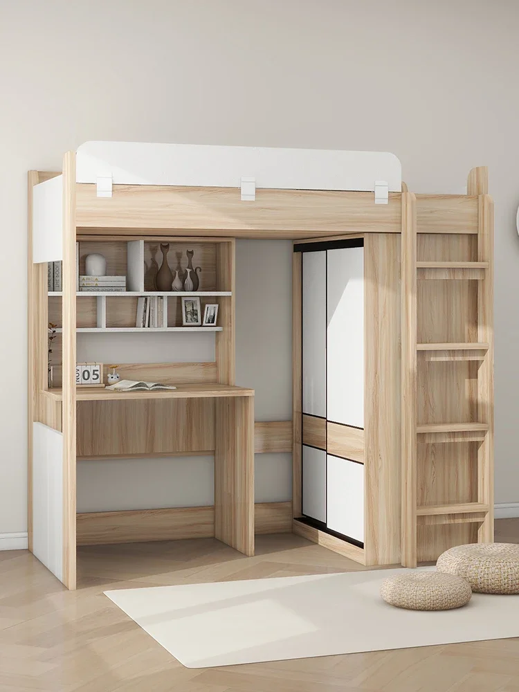 Small apartment on the bed and under the table, empty wardrobe integrated elevated on and off the bed
