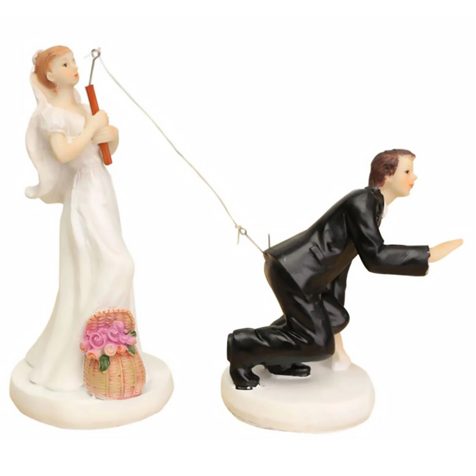 

European Wedding Ornament Bride Hooking Groom Decorative Sculpture Handcrafted Delicate Statue Carving Wedding Display Accessory