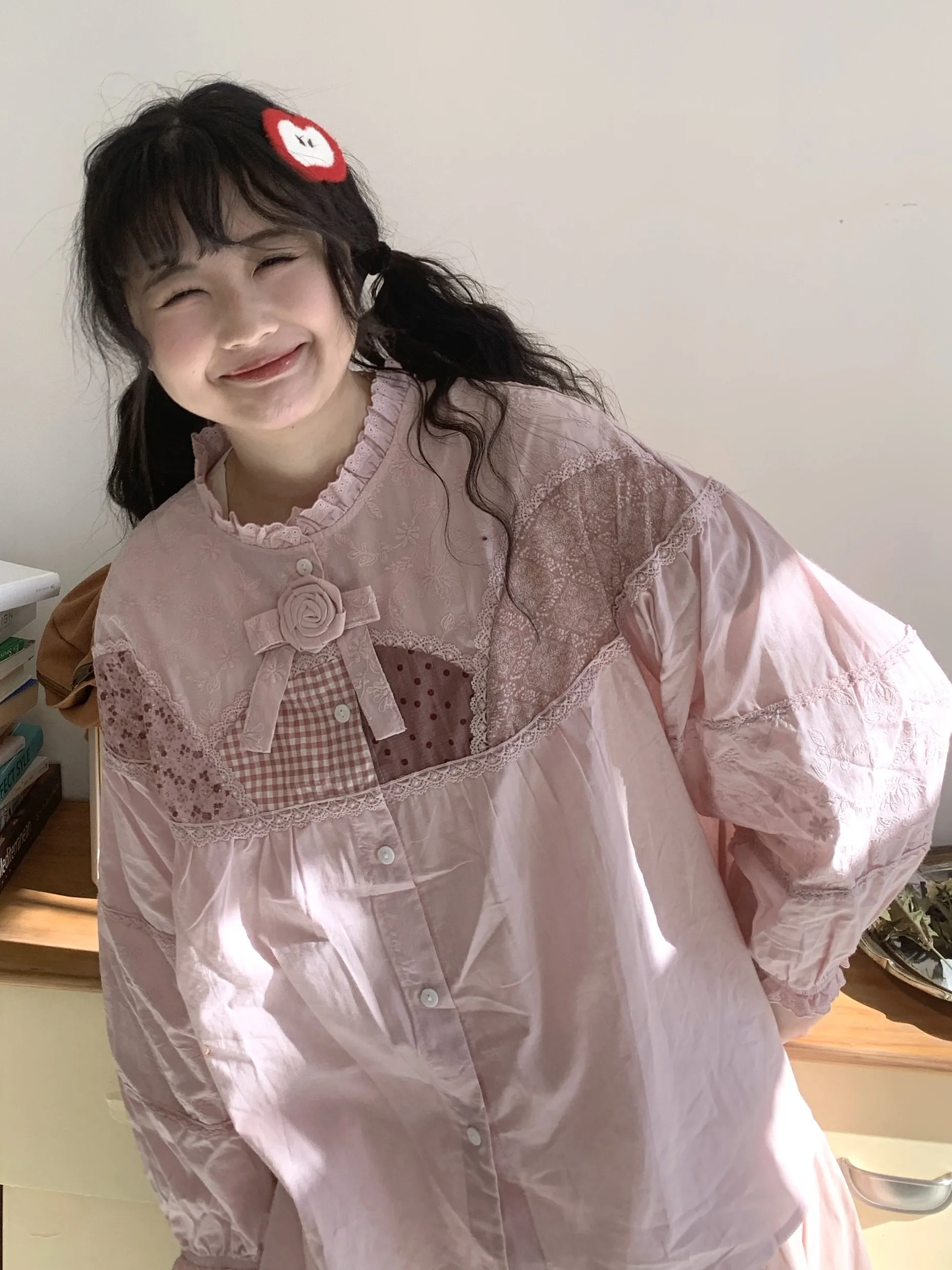 

Loose Cotton Blend Women's irt round Ne Long Sve Embroidered Patchwork Floral Print Versatile Casual Faion Spring 2026