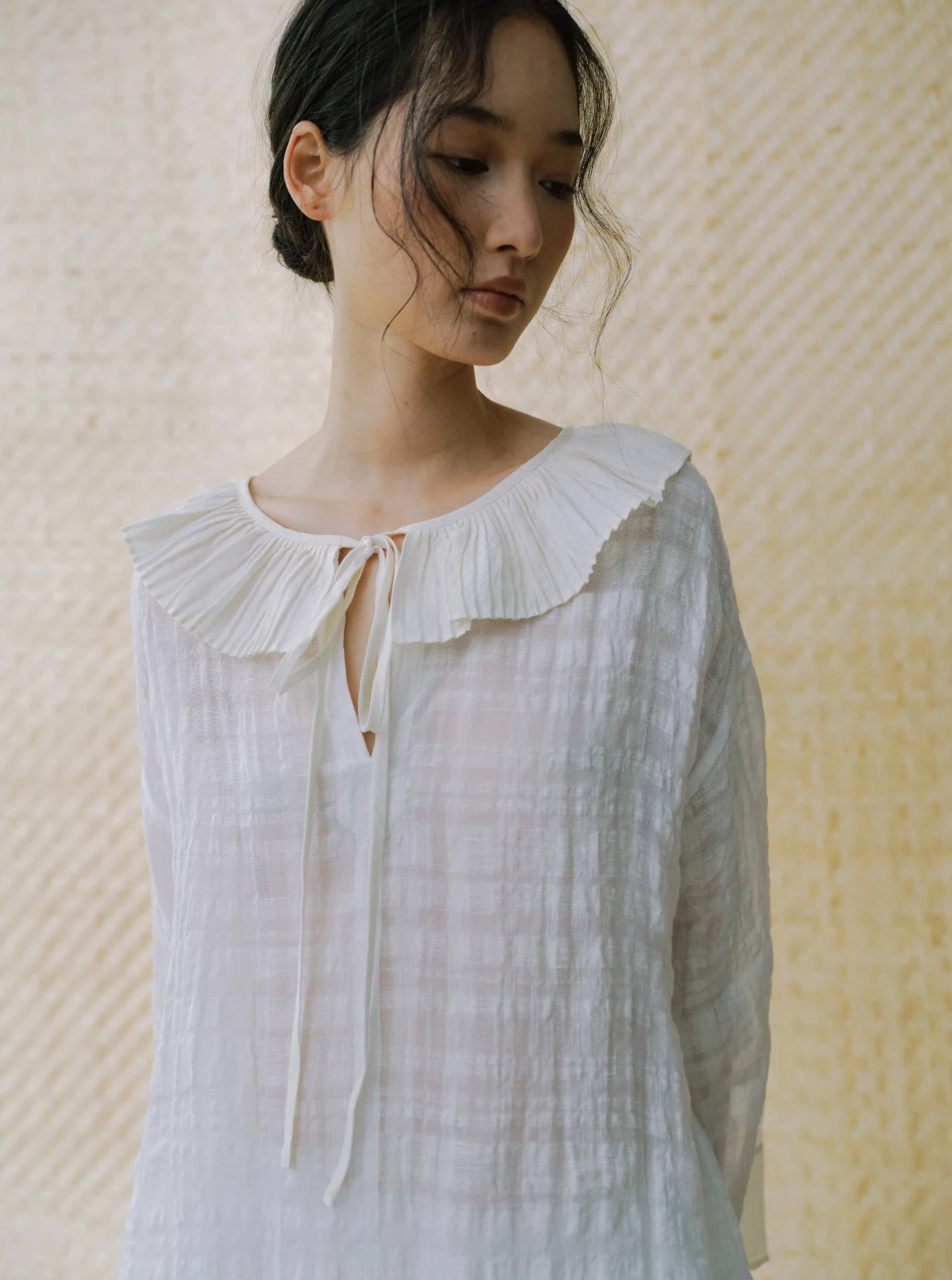 

Женская рубашка Cleanfit свободного кроя с воротником-стойкой и плиссировкой, из льняной ткани, с длинным рукавом, средней длины, приятная к телу, дышащая