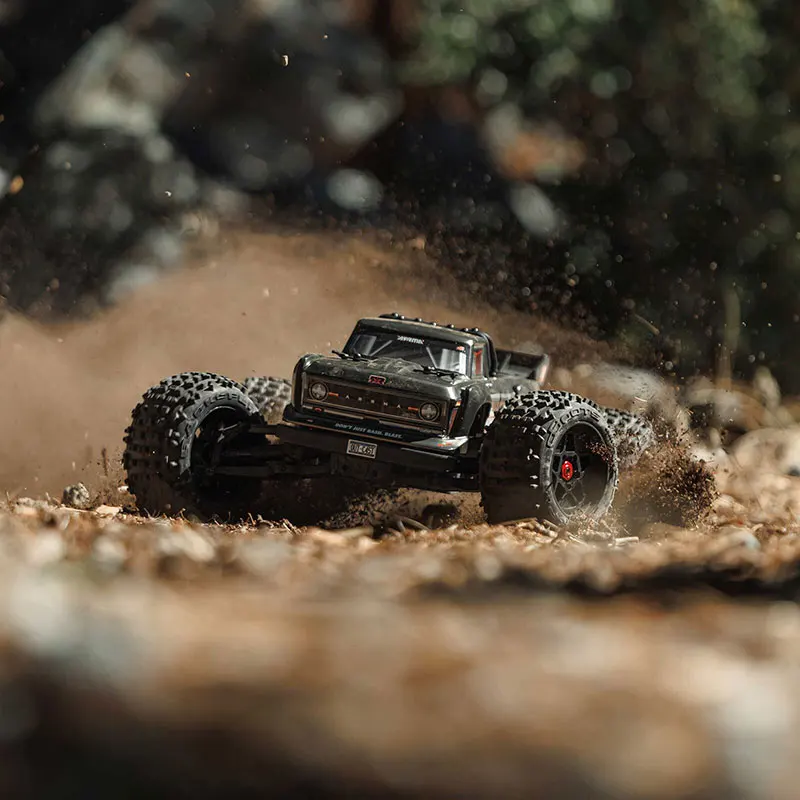 ARRMA 1/10 OUTCAST V2.5 RC Car 4S Electric Remote Control Off-road Climbing Four-Wheel Drive Monster Truck Racing Vehicle Toy