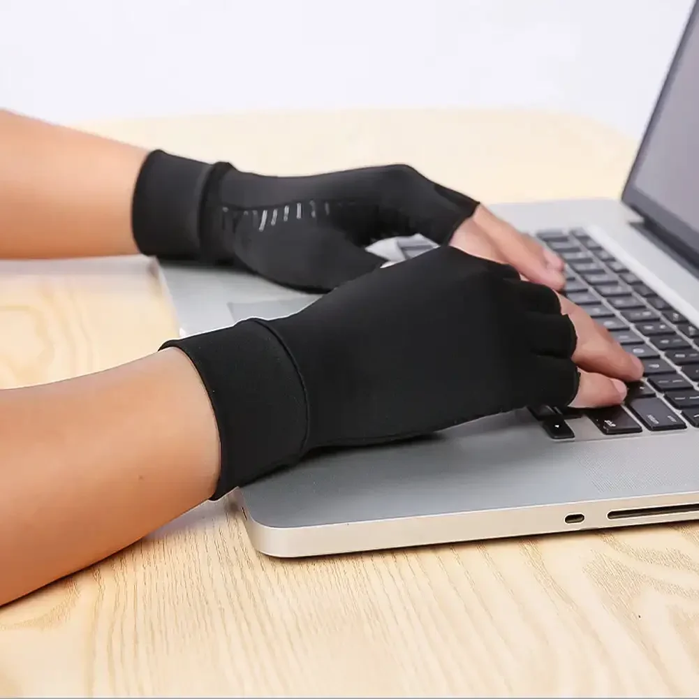 Gants de compression d'arthrite demi-doigts, fibre de cuivre ionique, gants de protection contre la pression, entraînement aux soins génitaux articulaires