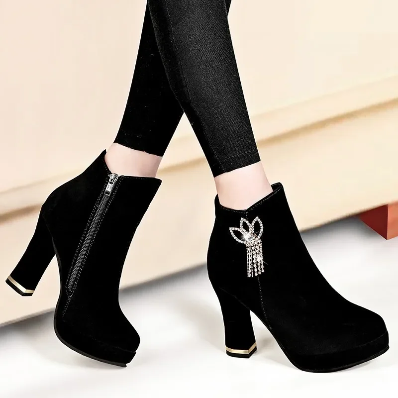 Comemore jesienno-zimowa 202 nowe botki na wysokim obcasie seksowne modne buty dla kobiet Rhinestone na grubym obcasie platforma krótkie buty