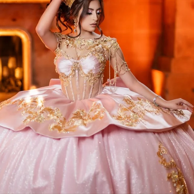 

Pink Quinceanera Dress off-shoulder crystal golden decal Lace layering Long tail Bow vestidos de 15 Quinceanera ﻿Customized