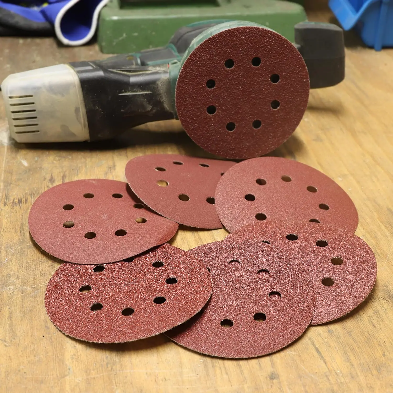 5 Inch 8 Holes Sandpaper Kit 70 Pcs Grit 60-400 Hook and Loop Quick Fitting for Random Orbit Sander for Grinding Wood and Metal