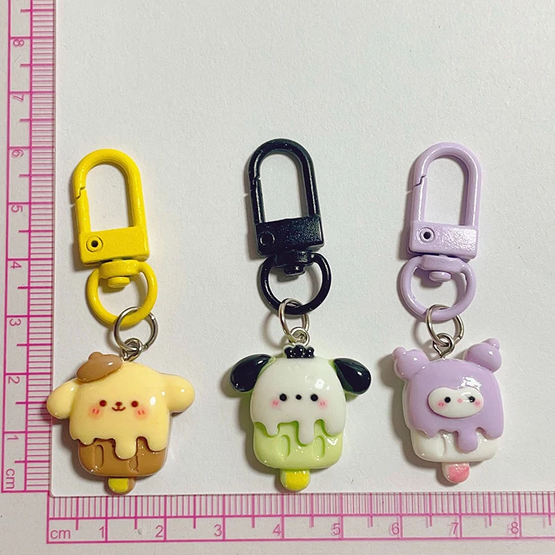 Sorvete Sanrio Comida e Jogo Chaveiro, Ação Figuras Anime, Desenhos Animados Kuromi, Pequeno Pingente, Mochilas Escolares, Acessórios DIY, 1Pc