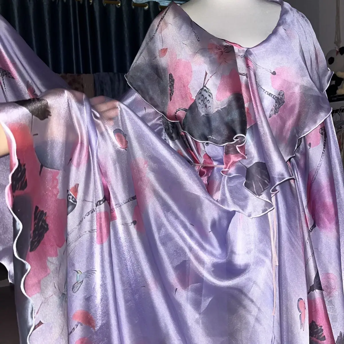 Błyszcząca Fioletowa Satynowa Sukienka Maxi z Jedwabiu dla Kobiet, Luźna, z Długim Rękawem, Plus Size, Seksowny Szlafrok do Spania