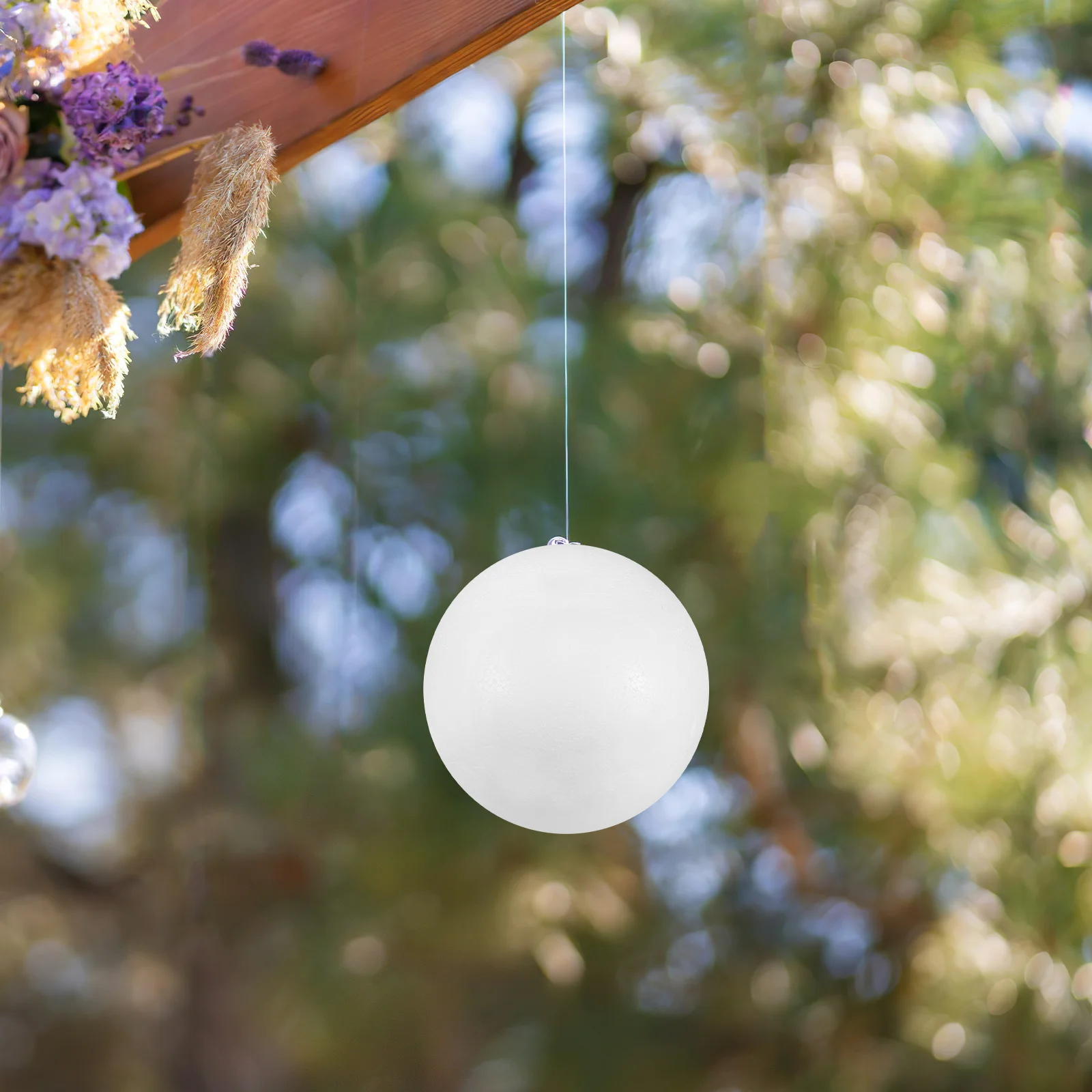 

6Pcs White Polystyrene Foam Hollow Spheres Lightweight Smooth Surface for DIY Wedding Christmas Craft Decorations Painting