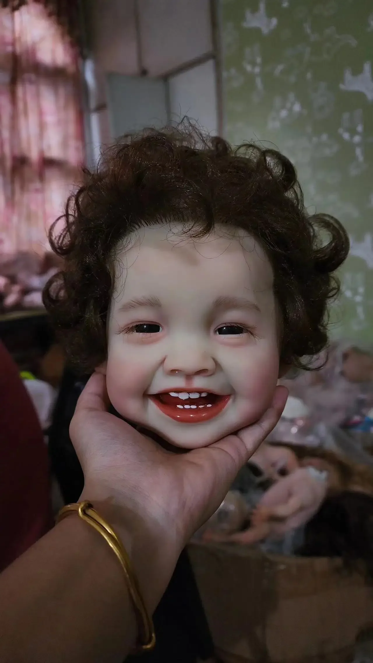 カスタマイズされた限定供給 28 インチリボーンベビードールミラ塗装キット手根付きショートヘア DIY パーツクリスマスギフト