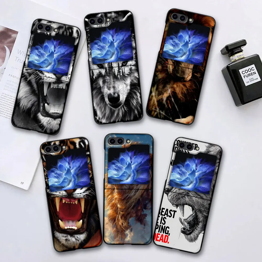 Lion Tiger Beast King Wolf Case for Samsung Galaxy Z Flip 6 5 Black Hard Cover Flip6 Flip5 Mobile Phone Shell Zflip6 Zflip5 Capa