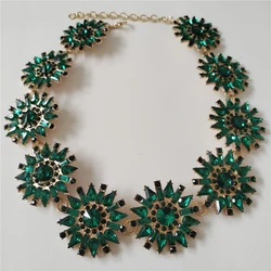 2024 New ZA Green Blue Red Crystal Rhinestones Starburst Choker Necklace Pendatns Women Indian Statement Large Collar Necklace