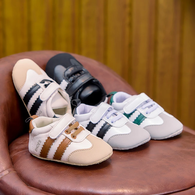 Frühlings- und Herbst-Babyschuhe, farblich abgesetzte, gestreifte Babyschuhe mit Klettverschluss, Lauflernschuhe mit weicher Sohle für Neugeborene, 0–12 Monate, Schuhe für Jungen und Mädchen – Detail 2