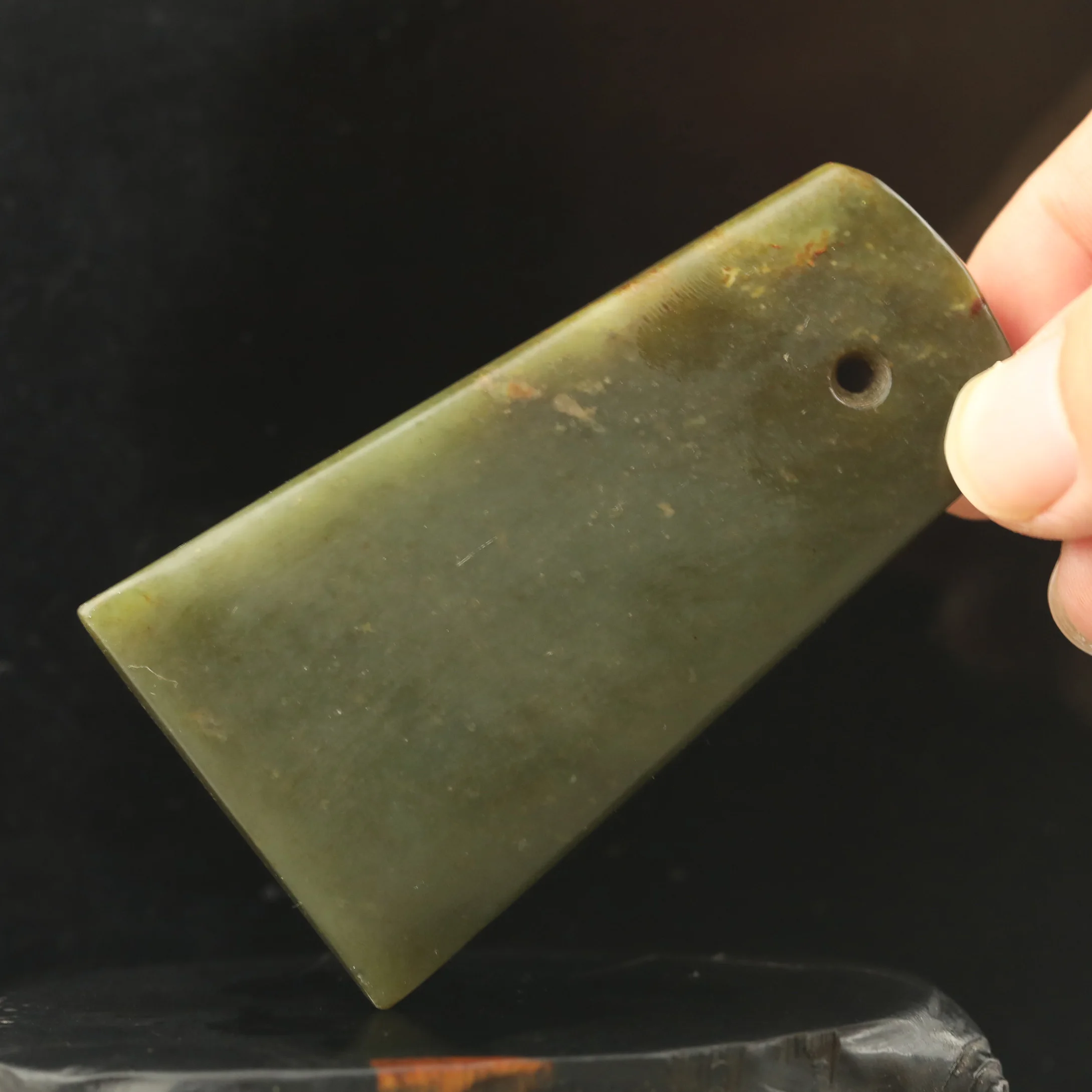 الصين القديمة الطبيعية اليشم الهيتي منحوتة يدويا تمثال الفأس قلادة # 26