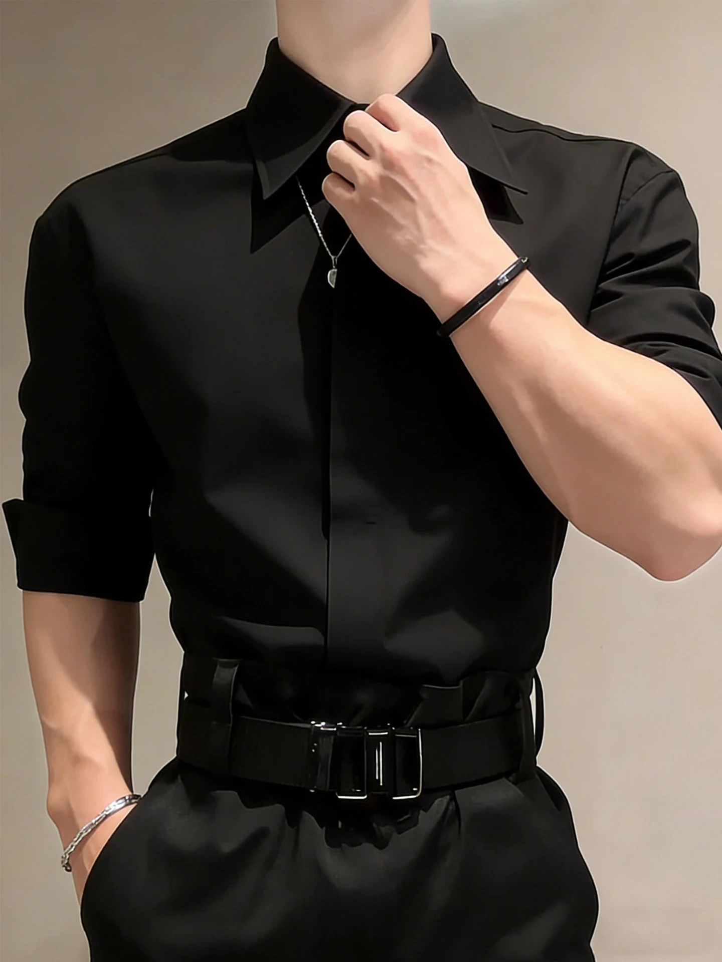 British Style Black Long Sleeve Shirt for Men Casual Fashionable Dress Shirt Spread Collar Open Cardigan Jacket Spring Season