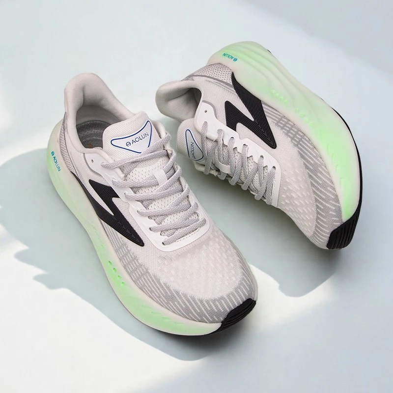 

New popular breathable professional comfortable lightweight wear-resistant sprint running shoes Sprint training shoes